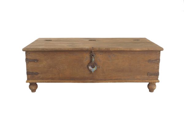 A7241 I17 TRUNK WOODEN 129x66x46 Large